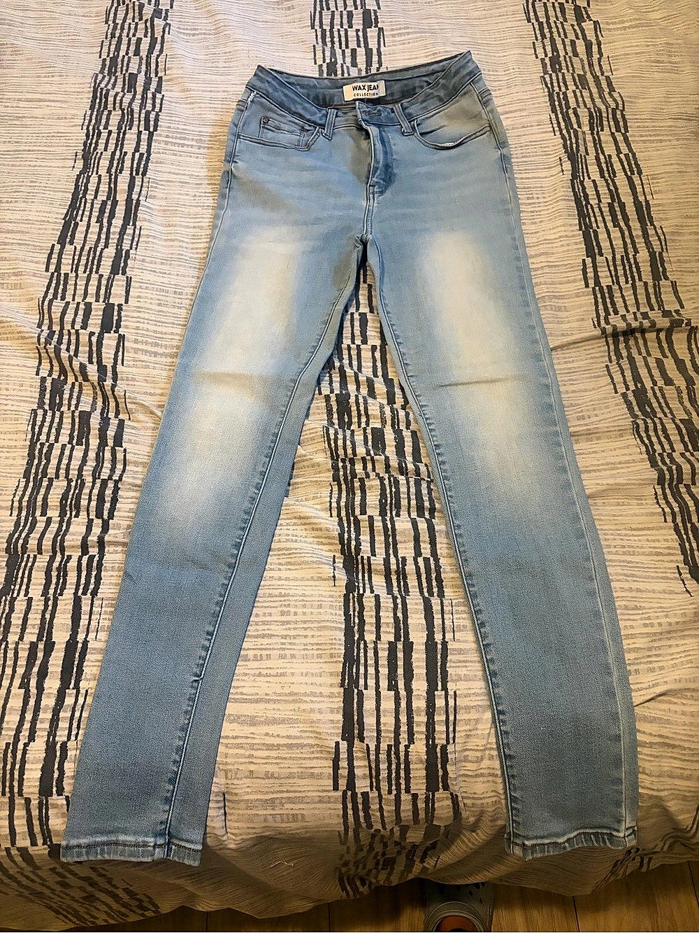 Wax Skinny Jeans in Blue